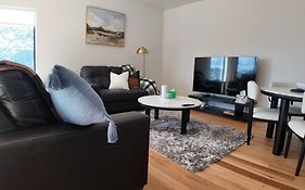 Howick Heights Unit 3, Inner Launceston Living